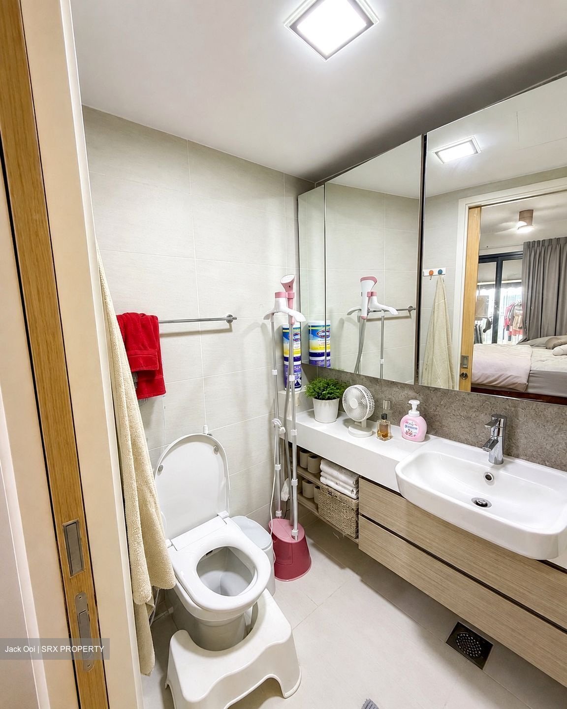 The Lakefront Residences (D22), Condominium #604905251